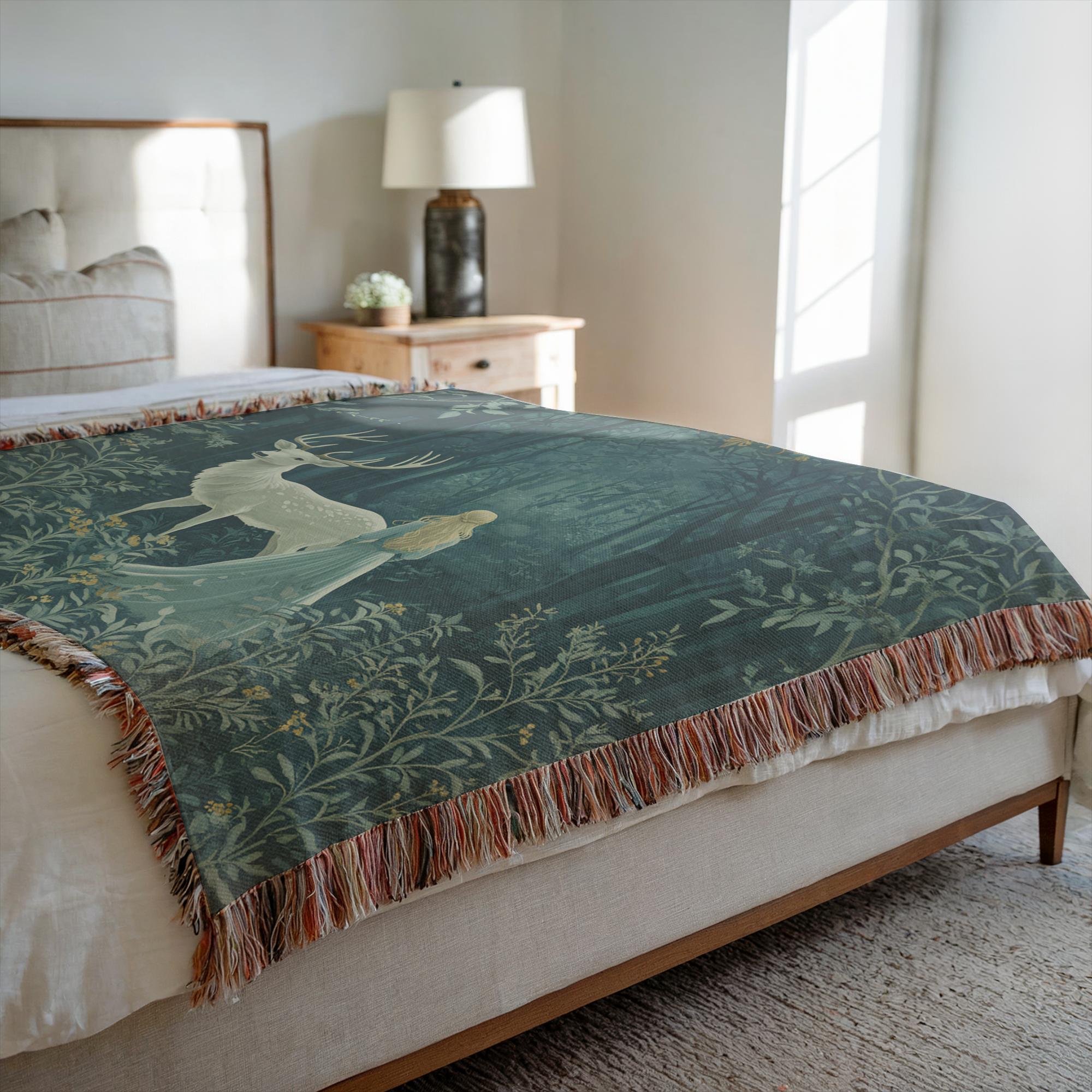 WovenBlanket_50x60_Photo-20250301170700265