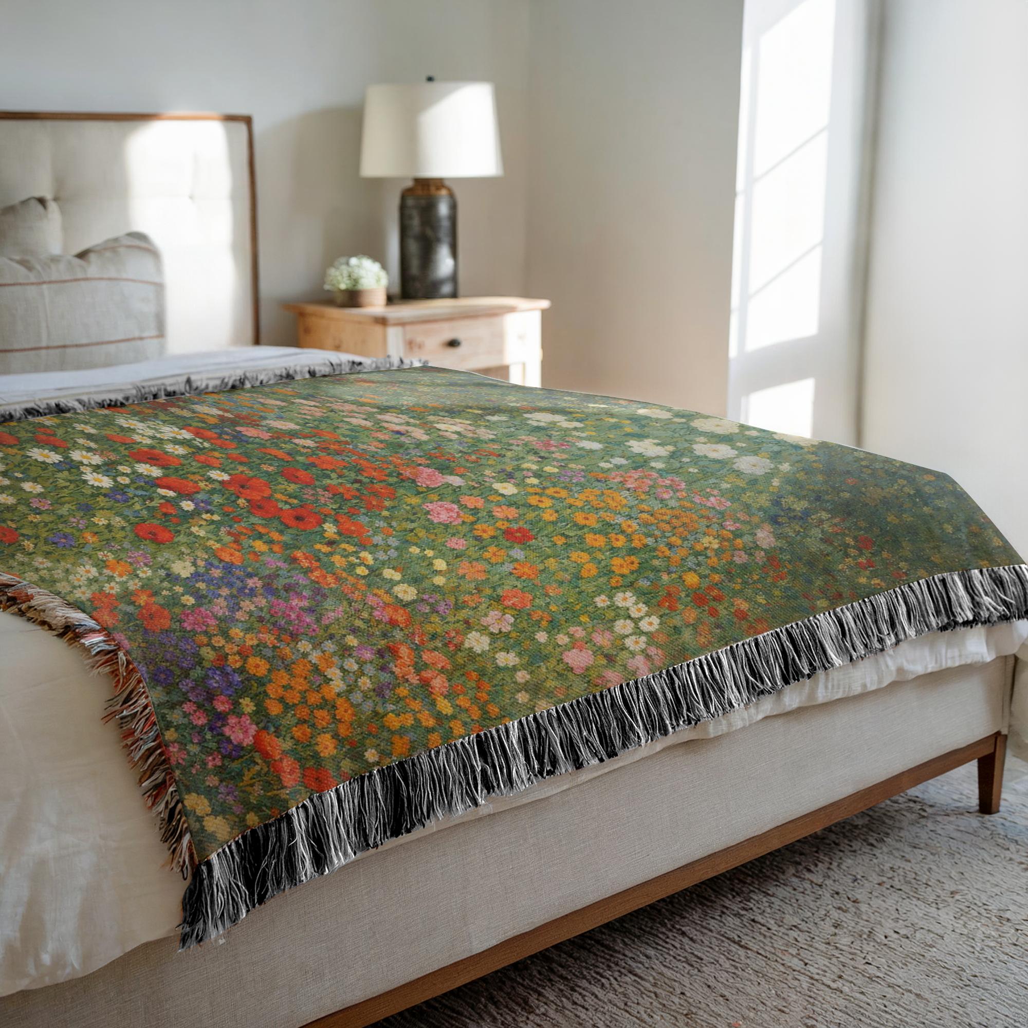 floral cotton woven throw blanket with decorative fringe, heirloom style flower garden blanket for sofa decor, cozy floral woven blanket with vintage garden artwork