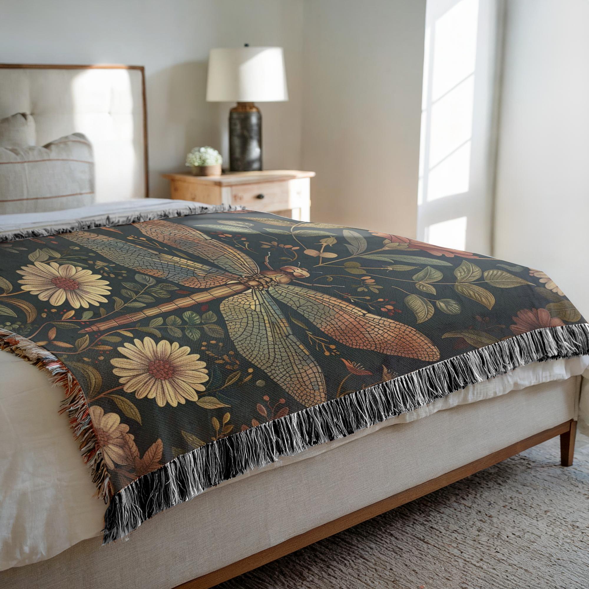 WovenBlanket_52x37_Photo-20260712185548775