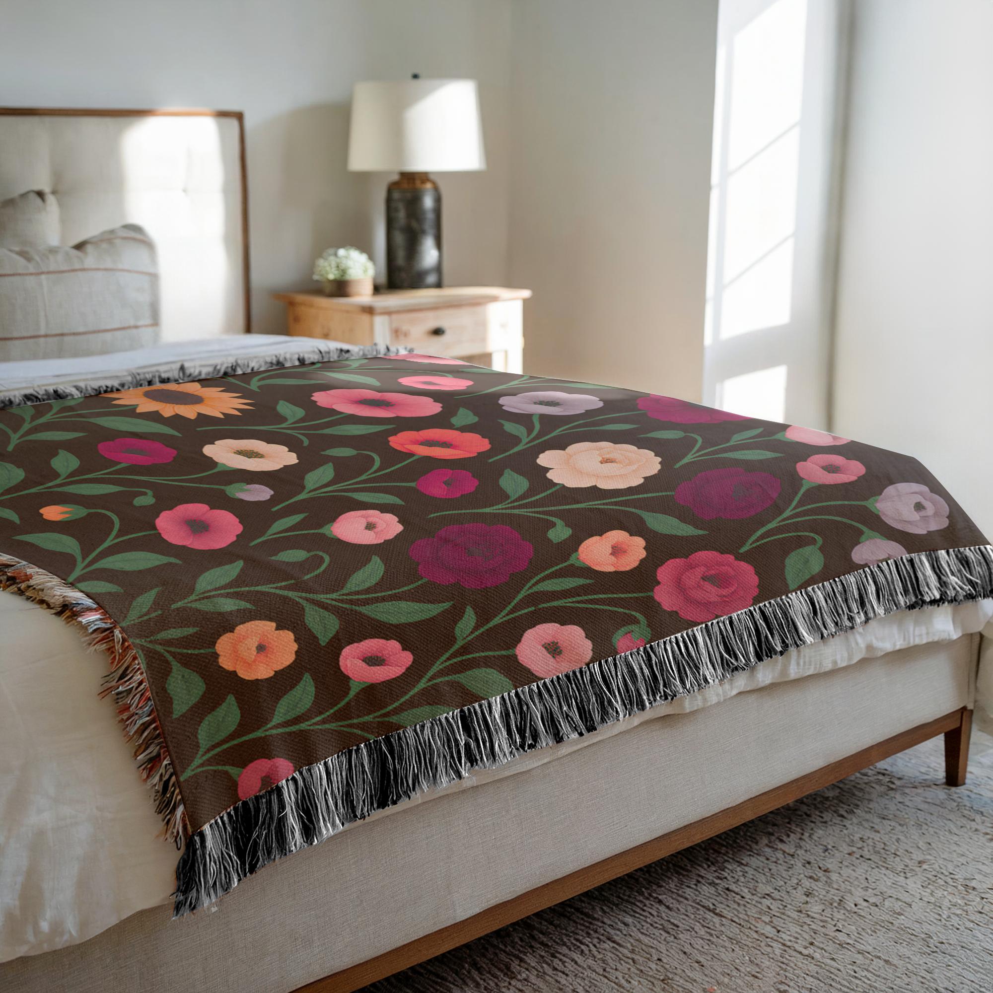 WovenBlanket_52x37_Photo-20250614213914239