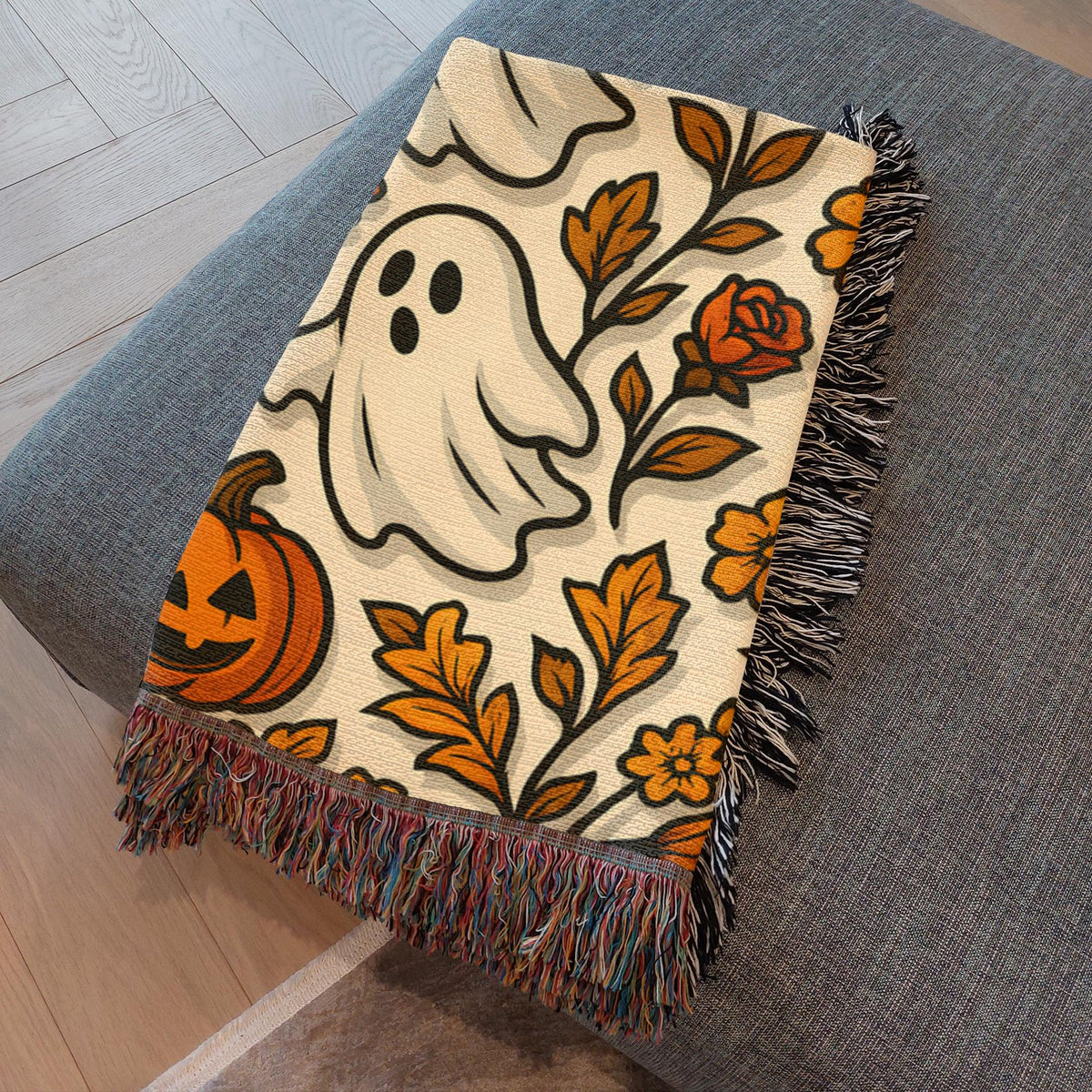 Best cozy Halloween blanket for spooky season